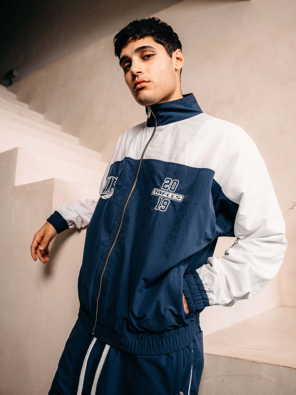 MOMENTUM TRACK JACKET OXFORD BLUE